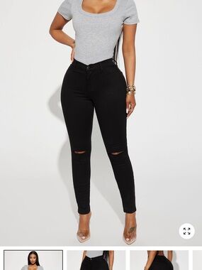 Black Skinny Jeans with Knee Rips - Women
